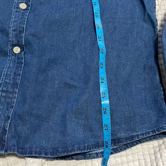 NWT- ASOS- men’s L (40”-42” chest) Denim Button Down - Picture 5 of 7